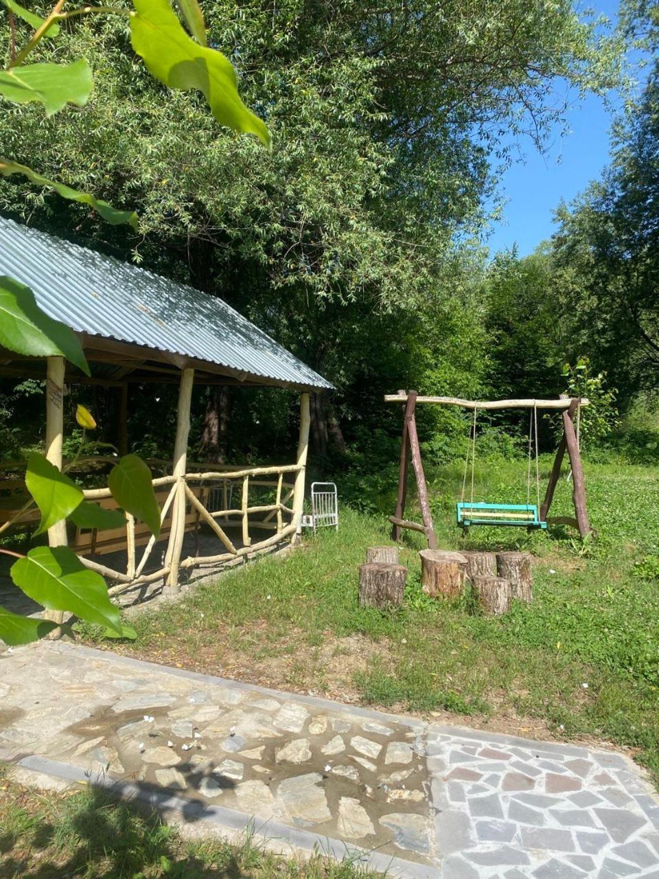Basuta Guesthouse Kapan 外观 照片